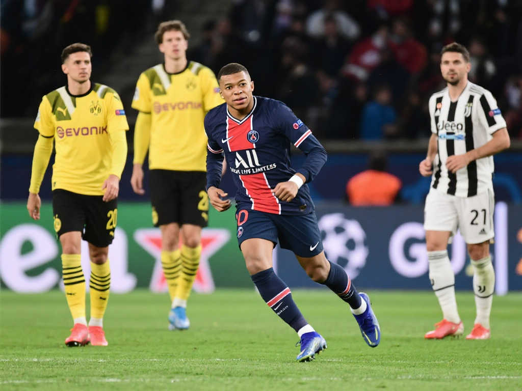 阵巴塞罗那 阵巴塞罗那